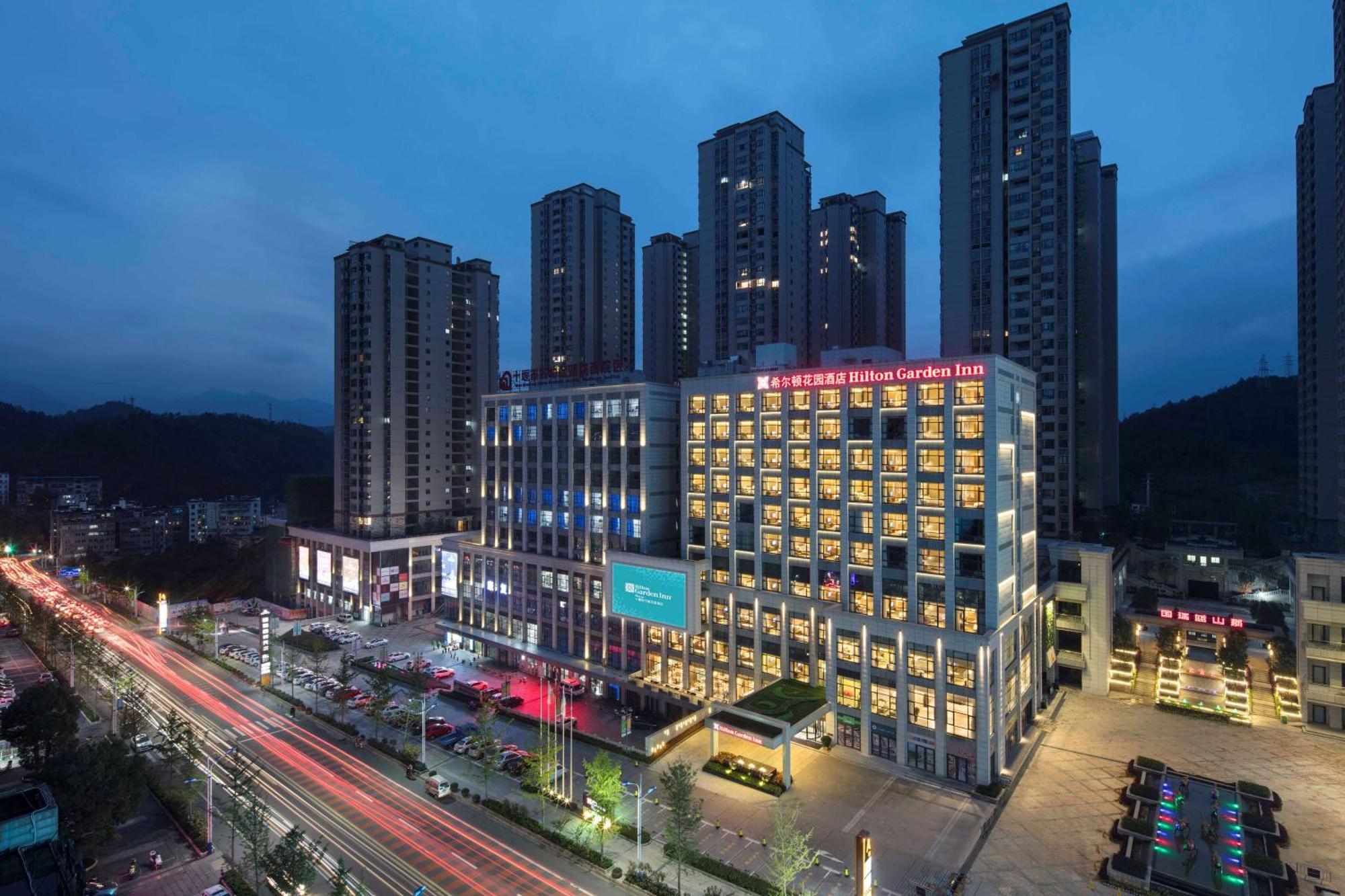 Hilton Garden Inn Shiyan Екстер'єр фото